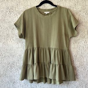 Anthropologie ruffled layered soft green top, size S